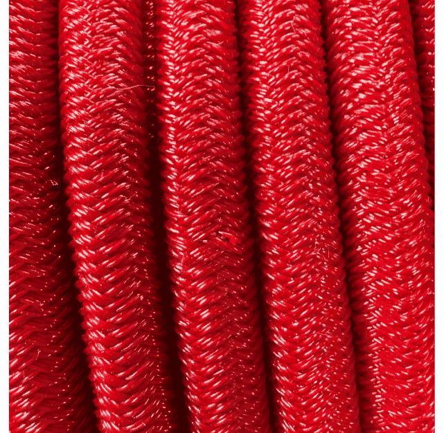 Mehrere Lagen rotes Expanderseil dicht nebeneinander, Geflecht sichtbar
