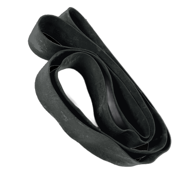 Kräftiges dunkles Gummiband zur Palettensicherung, ringförmig geschlossen, vor hellem Hintergrund